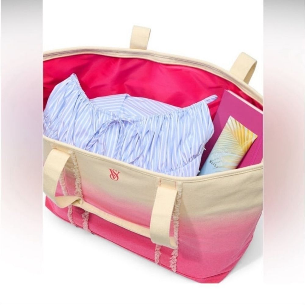 Victoria's Secret Pink and Cream Ombre Tote Bag - Picture 2 of 3